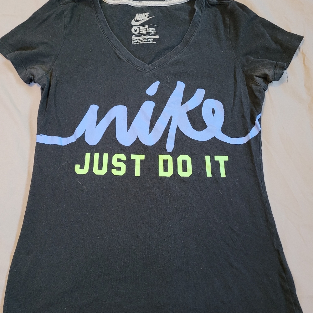 Ladies Nike Shirt
